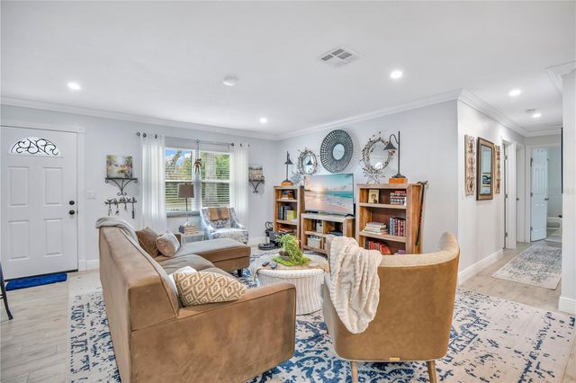 601 E 14TH STREET, Sanford, FL 32771