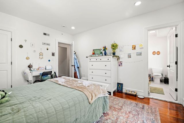 47 Julian St 2, Boston, MA 02125