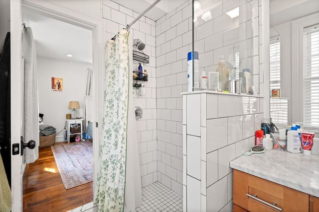 47 Julian St 2, Boston, MA 02125