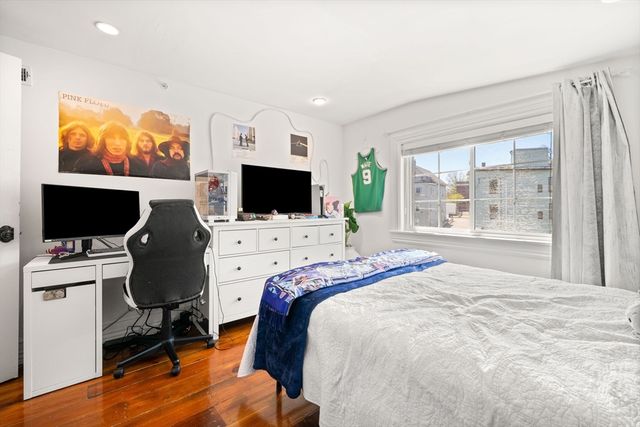 47 Julian St 2, Boston, MA 02125