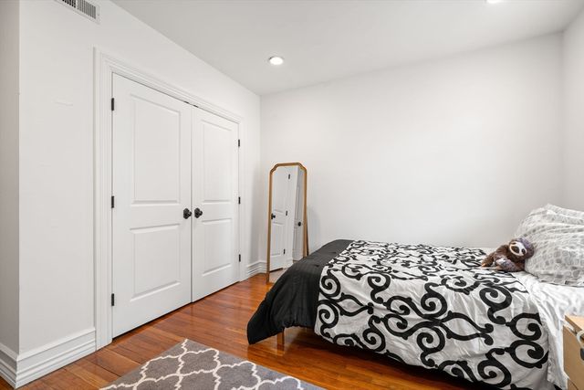 47 Julian St 2, Boston, MA 02125