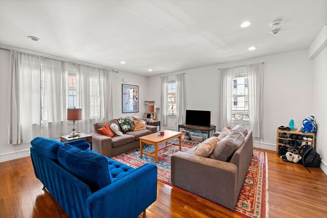 47 Julian St 2, Boston, MA 02125