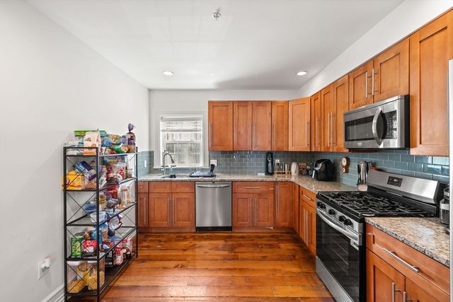 47 Julian St 2, Boston, MA 02125