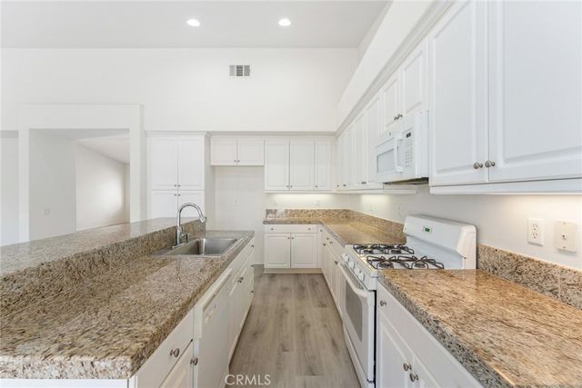 1137 Bramble, San Jacinto, CA 92582