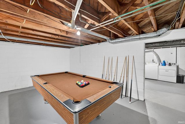 2206 Prast Boulevard, South Bend, IN 46628