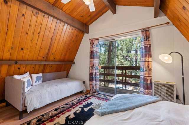 626 W Aeroplane Boulevard, Big Bear City, CA 92314