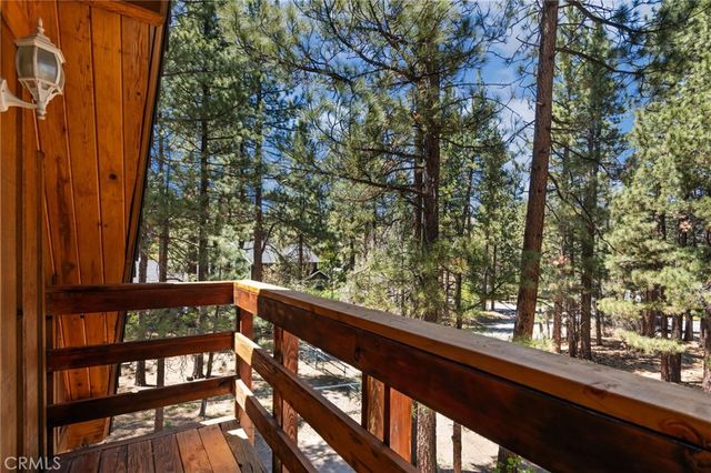 626 W Aeroplane Boulevard, Big Bear City, CA 92314