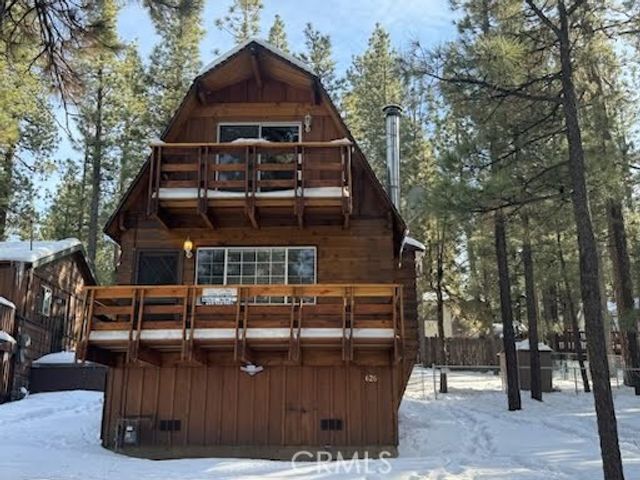 626 W Aeroplane Boulevard, Big Bear City, CA 92314