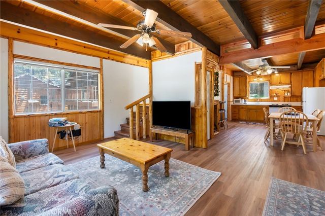 626 W Aeroplane Boulevard, Big Bear City, CA 92314