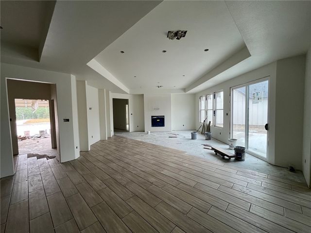 4060 Lakeside Club Drive, College Station, TX 77845