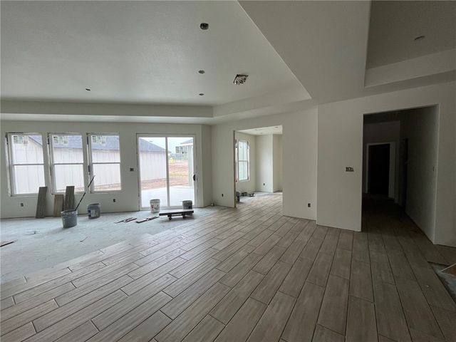 4060 Lakeside Club Drive, College Station, TX 77845