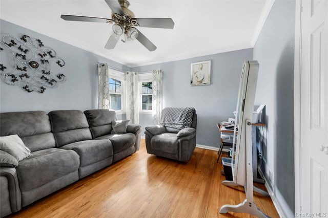 39 Harding Drive, New Rochelle, NY 10801