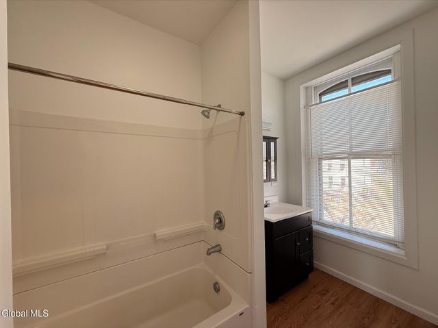370 Clinton Avenue, Albany, NY 12206