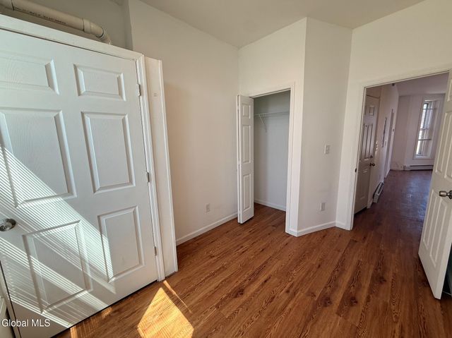 370 Clinton Avenue, Albany, NY 12206