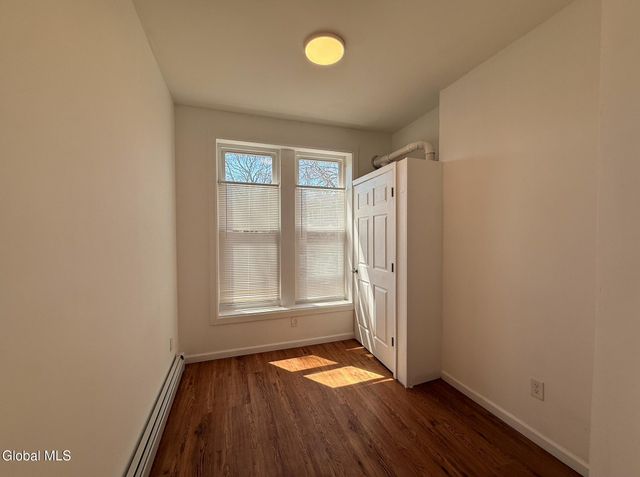 370 Clinton Avenue, Albany, NY 12206