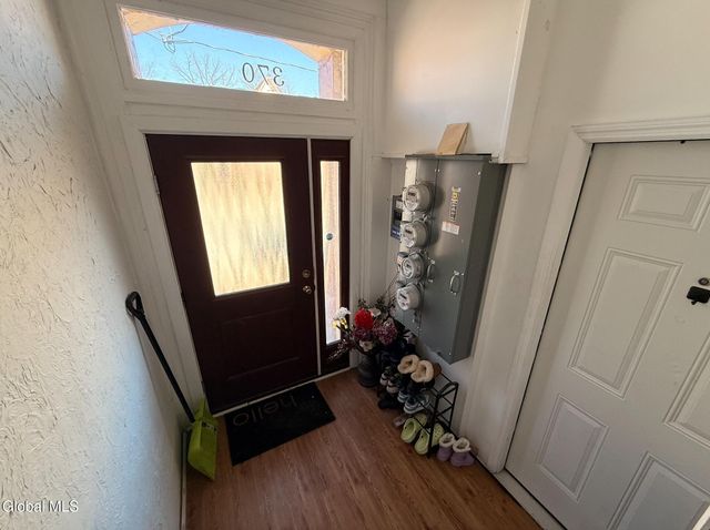 370 Clinton Avenue, Albany, NY 12206