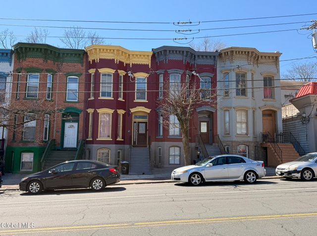 370 Clinton Avenue, Albany, NY 12206