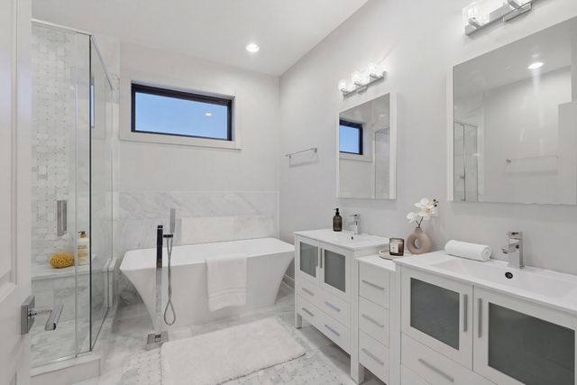 4226 S Ellis Avenue 4S, Chicago, IL 60653