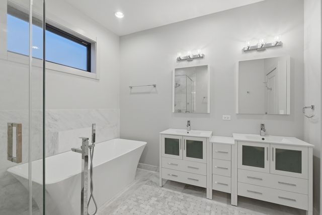 4226 S Ellis Avenue 4S, Chicago, IL 60653