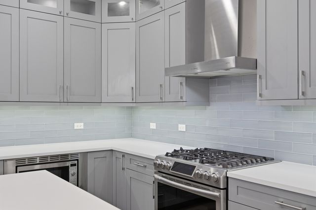 4226 S Ellis Avenue 4S, Chicago, IL 60653