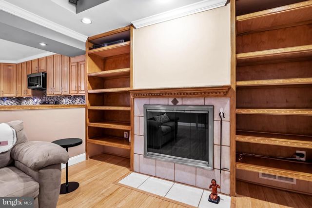 624 FAIRWAY DR, Baltimore, MD 21286