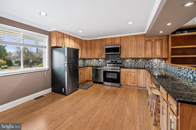 624 FAIRWAY DR, Baltimore, MD 21286