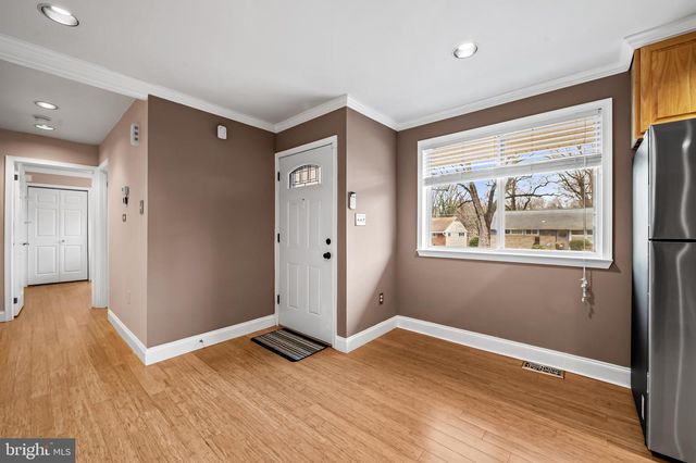 624 FAIRWAY DR, Baltimore, MD 21286