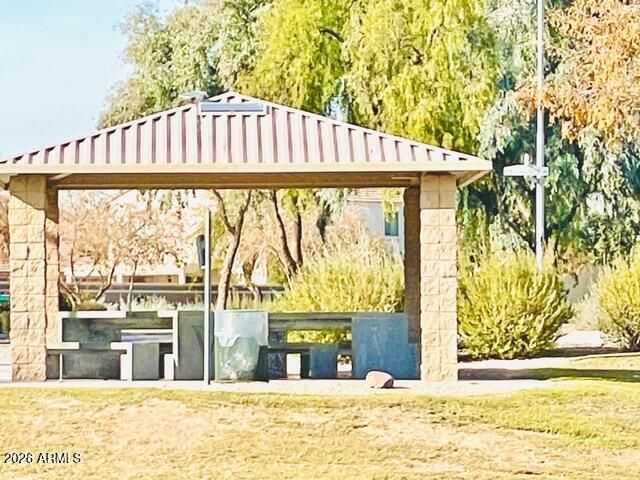 8521 W WATKINS Street S, Tolleson, AZ 85353