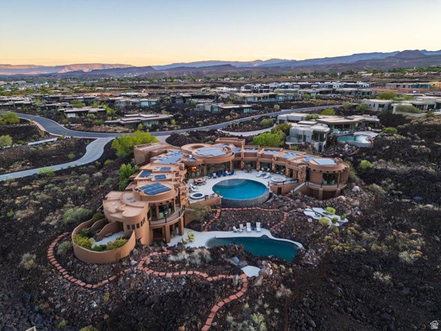 2248 N TACHEENE DR, St. George, UT 84770