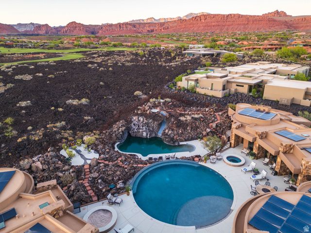 2248 N TACHEENE DR, St. George, UT 84770