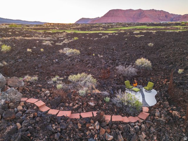2248 N TACHEENE DR, St. George, UT 84770