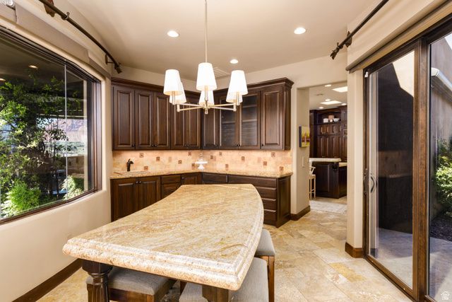 2248 N TACHEENE DR, St. George, UT 84770