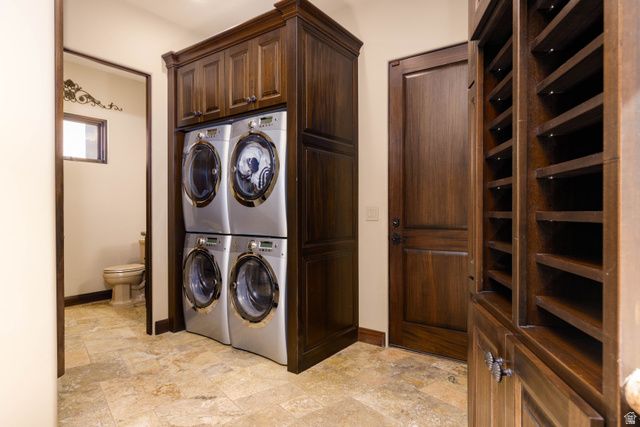 2248 N TACHEENE DR, St. George, UT 84770