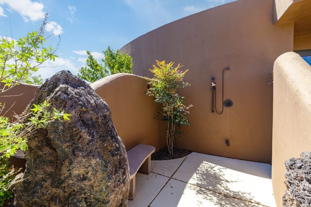 2248 N TACHEENE DR, St. George, UT 84770
