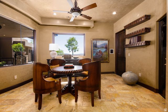 2248 N TACHEENE DR, St. George, UT 84770