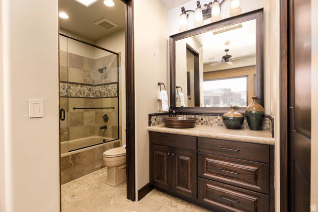 2248 N TACHEENE DR, St. George, UT 84770
