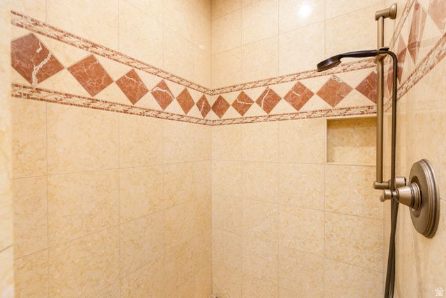 2248 N TACHEENE DR, St. George, UT 84770