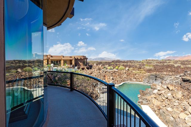 2248 N TACHEENE DR, St. George, UT 84770