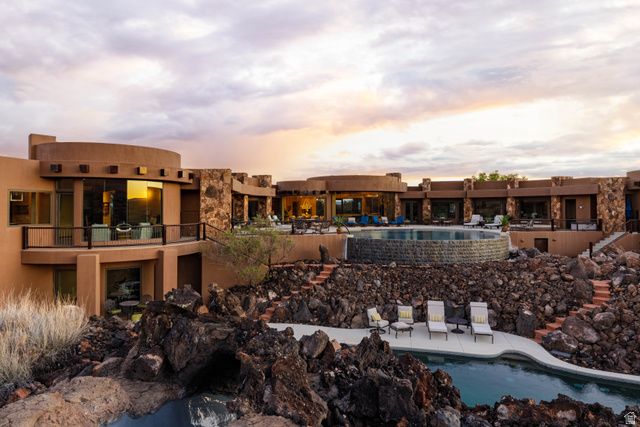 2248 N TACHEENE DR, St. George, UT 84770