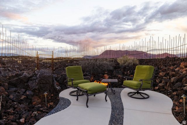 2248 N TACHEENE DR, St. George, UT 84770
