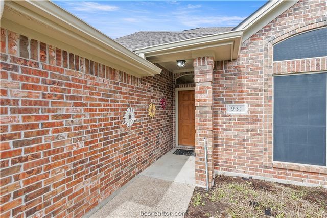 931 Turtle Dove Trail, College Station, TX 77845