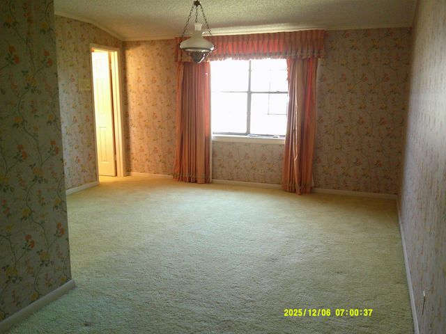 107 Villa Dr, Troup, TX 75789