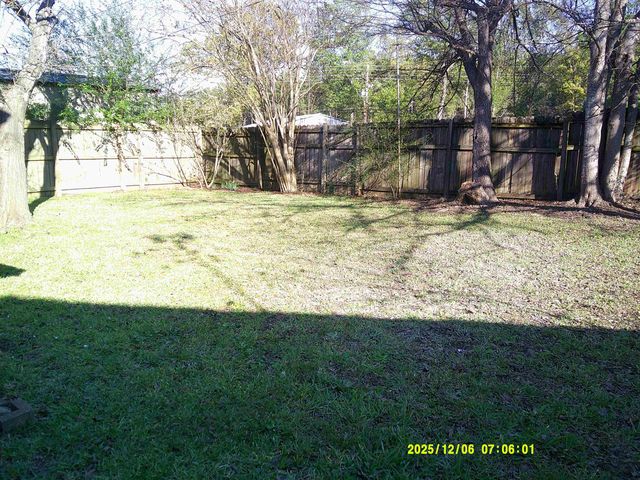 107 Villa Dr, Troup, TX 75789