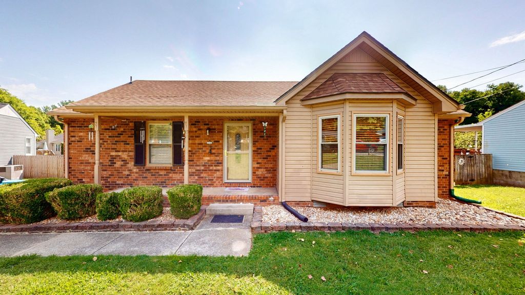 212 Scotts Creek Trl, Hermitage, TN 37076