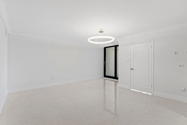 5380 N Ocean Drive 5a, Riviera Beach, FL 33404