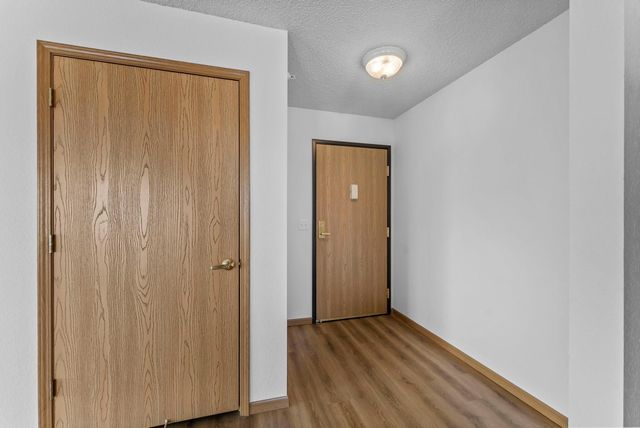 2155 6th Lane SE 208, Cambridge, MN 55008