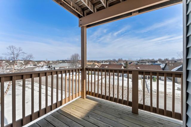 2155 6th Lane SE 208, Cambridge, MN 55008