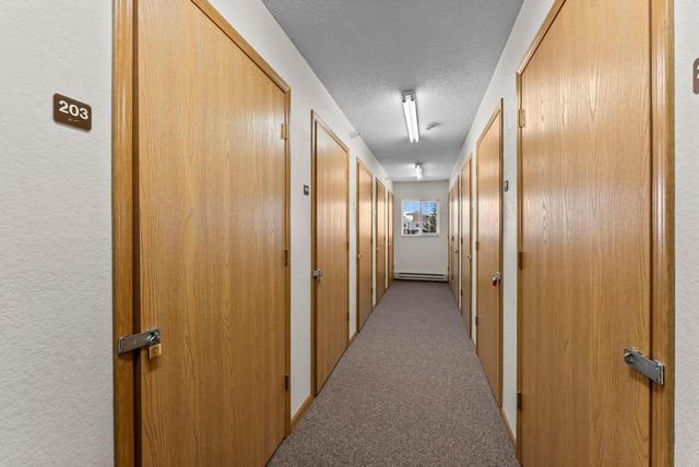 2155 6th Lane SE 208, Cambridge, MN 55008