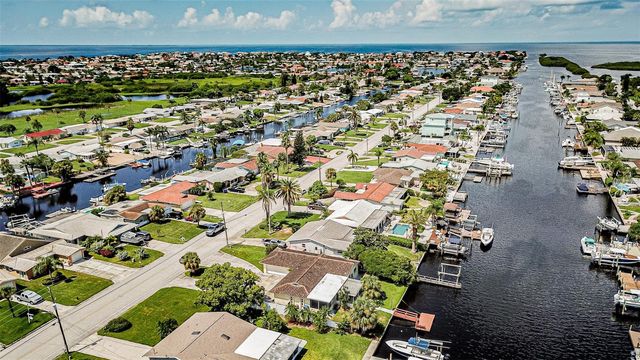 4149 FLORAMAR TERRACE, New Port Richey, FL 34652