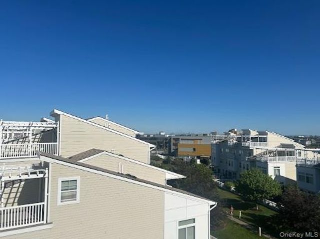 6428 Ocean Avenue S, Arverne, NY 11692